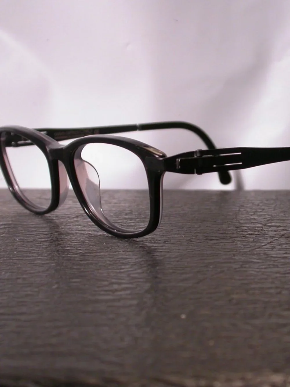 Ovvo Black Modern Light Weight Frames Eyeglasses Hand Made in European Union